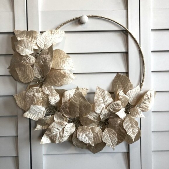 3/$10 Champagne Gold Sparkle Poinsettia Flower Floral Decor Holiday Hoop Wreath - Picture 1 of 6